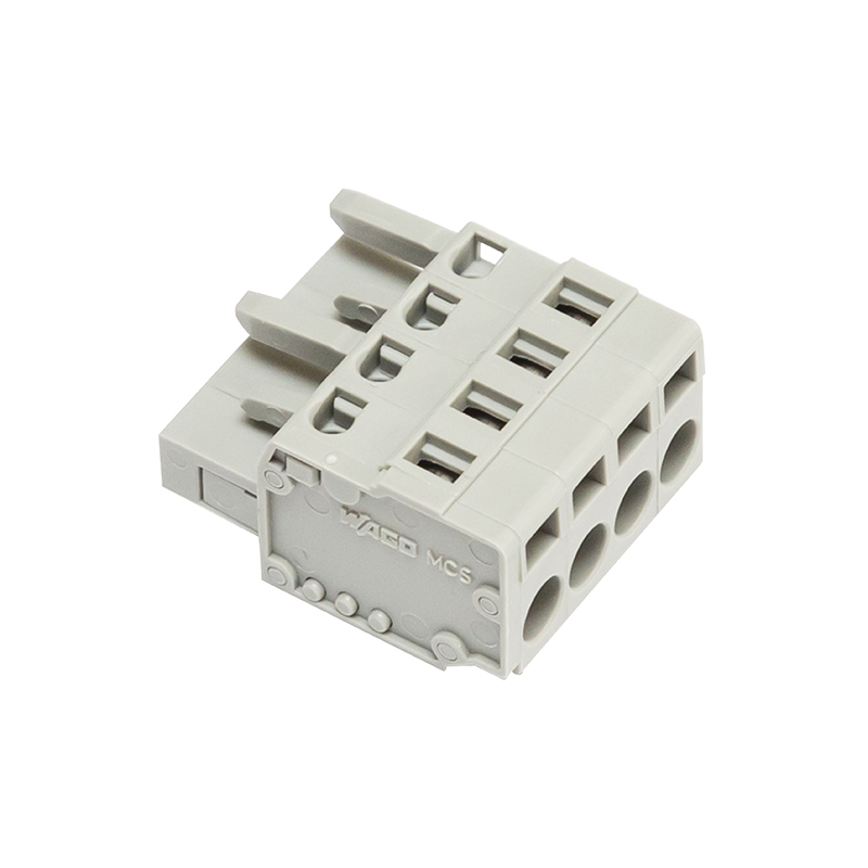 Connecteur femelle  4 broches