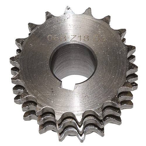 Pignon triple  18 dents cardeuse